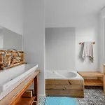 Maison Avec Jardin Clos, Proche Océan Et Centre, Wifi, 7 Pers, Clim, Plancha, Non-fumeur - Fr-1-521-101 *