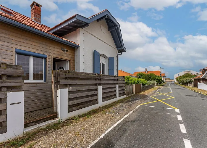 Maison Avec Jardin Clos, Proche Ocean Et Centre, Wifi, 7 Pers, Clim, Plancha, Non-fumeur - Fr-1-521-101